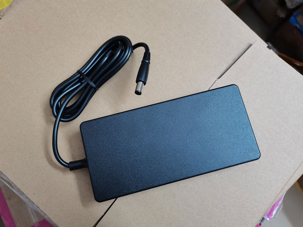 NEUES echtes Slim FSP 19,5 V 1 – Pc Gaming Msi Bewertung und Preis