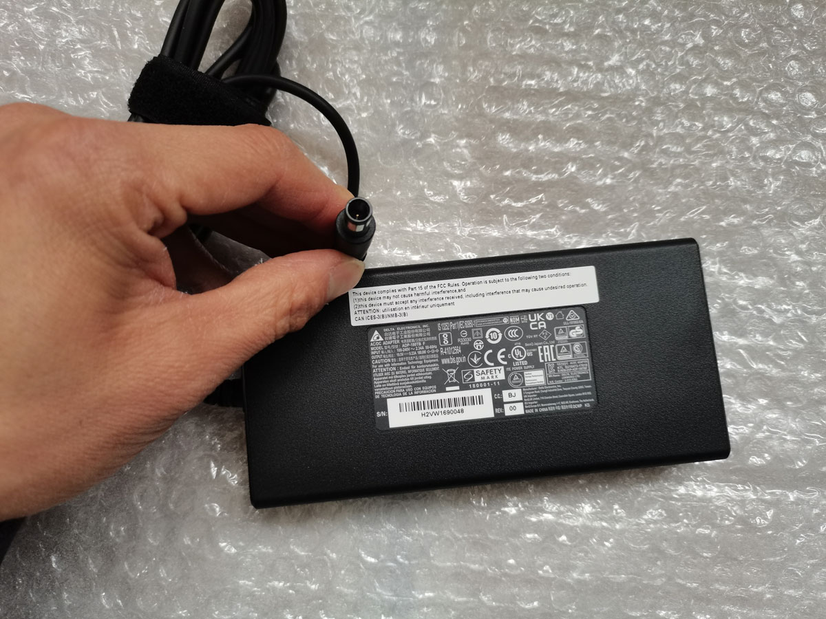 NEUER Schlanker OEM Delta 19,5 – Pc Gaming Msi Bewertung und Preis